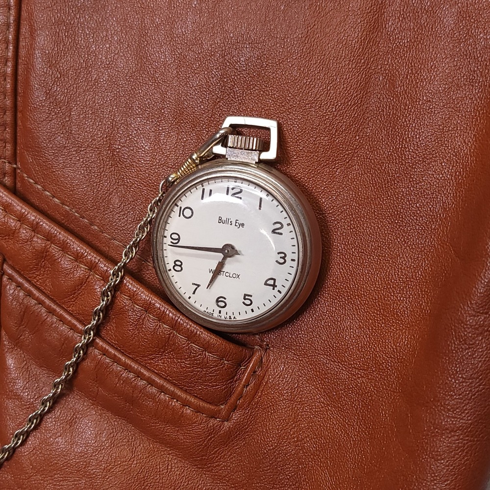 Westclox Bulls Eye Vintage Pocket Watch Silver Tone Wind up Chain USA WORKING